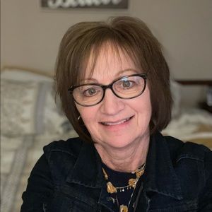 Meet your Posher, Karen